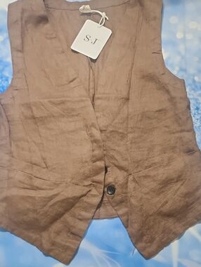 S J Brown Linen Button-Front Vest